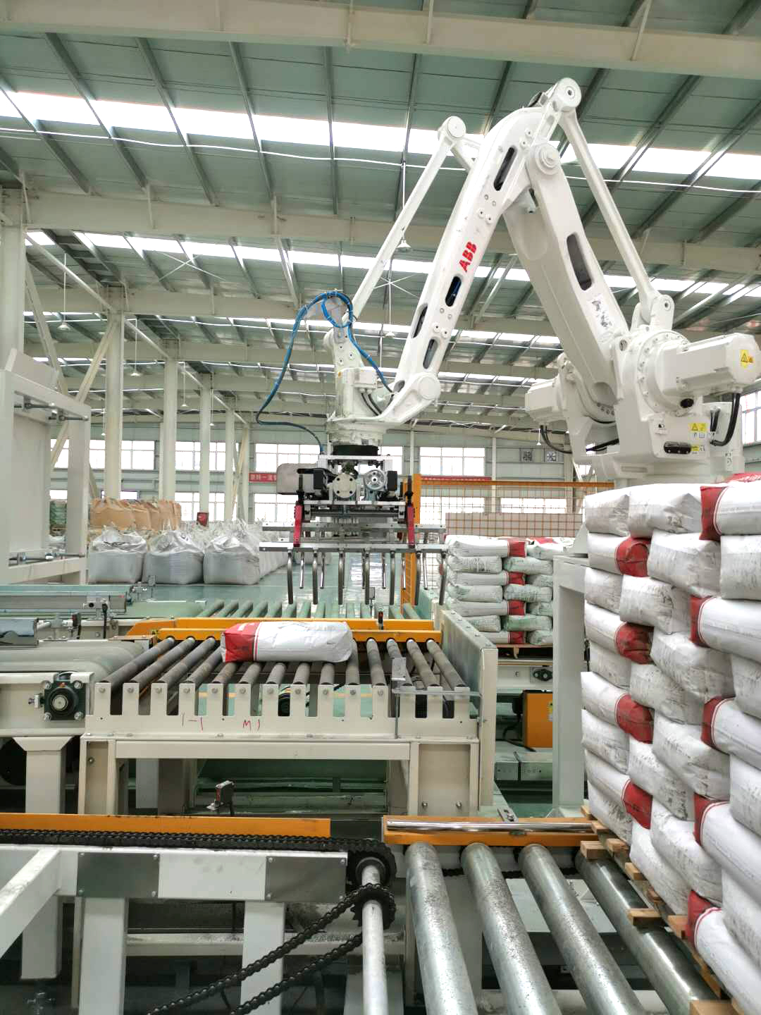 ?大廣金剛砂地坪材料  新鄉(xiāng)自動(dòng)化工廠！
